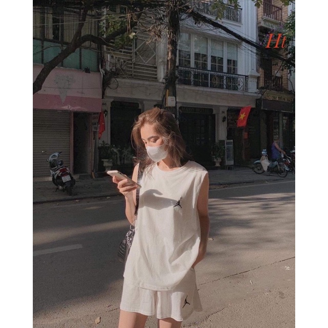 Bộ tanktop người cầm bóng H2B968