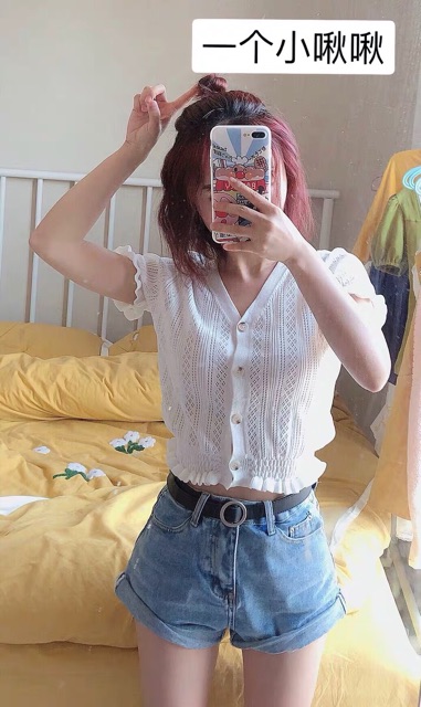 [ SẴN ] Áo Croptop dáng lửng hở eo cộc tay Cổ V Ôm Dáng Jennie/ Black Pink Siêu Xinh A00013 | BigBuy360 - bigbuy360.vn