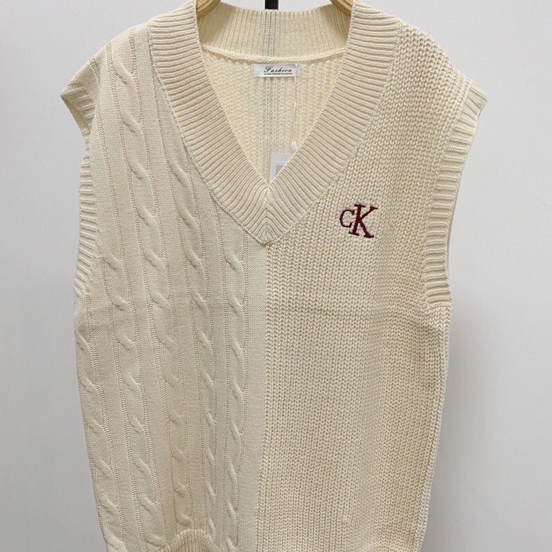 Áo gile len màu be Jennie BLACKPINK yêu thích - HÀNG CÓ SẴN