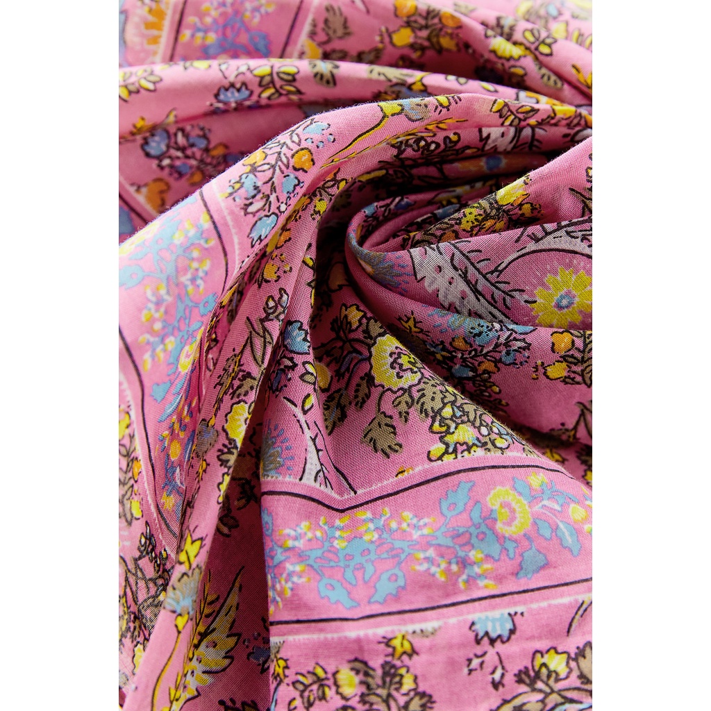 Khăn ZARA hoạ tiết linen