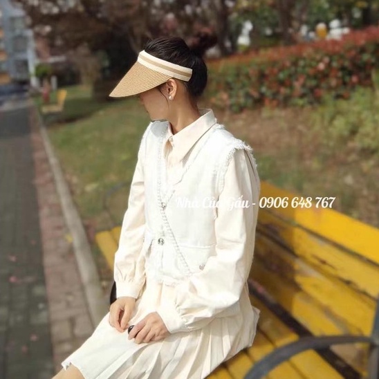 Nón lưỡi trai hở đầu sang chảnh hot lắm luôn ạ