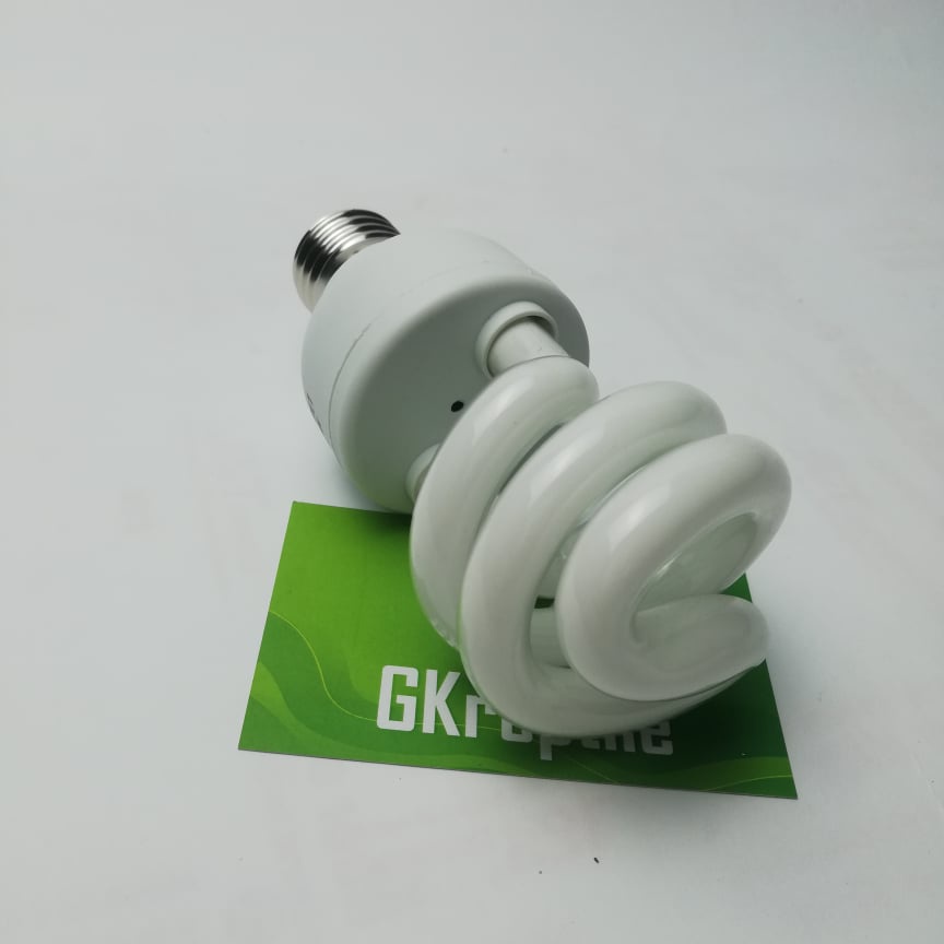 Đèn uvb cho bò sát , uvb 10.0 cho rồng úc , thằn lằn đuôi gai , rùa cạn ...