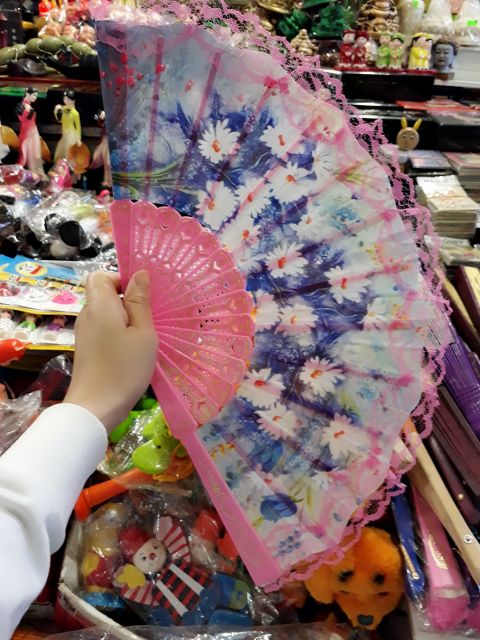 Quạt múa cổ trang ren hoa phong cách nhật | BigBuy360 - bigbuy360.vn