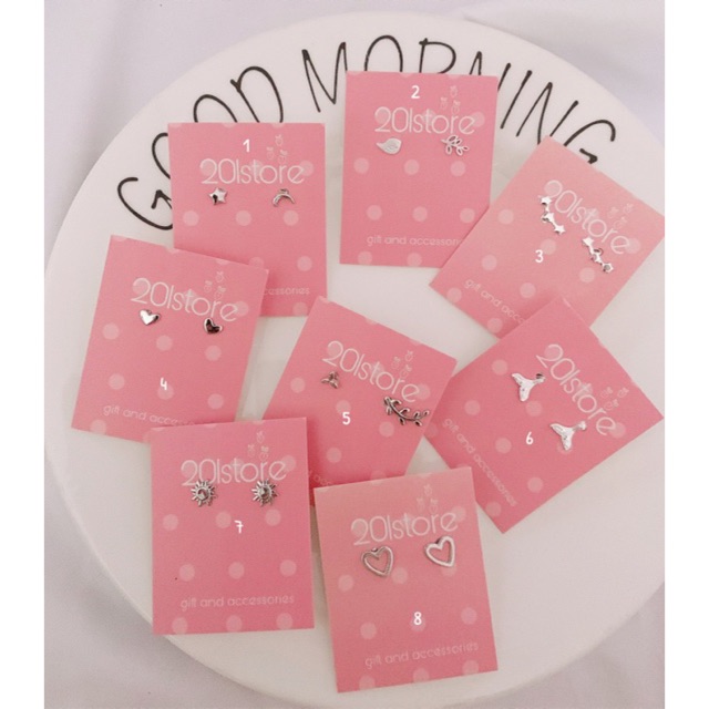 Khuyên tai tráng bạc