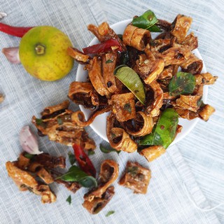 Cá đuối phủ sốt Thái 300gr