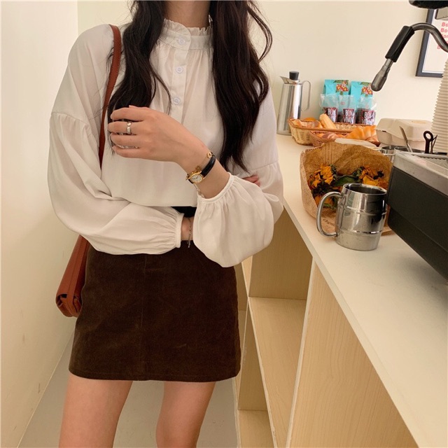 [Mã FAMAYWA giảm 10K đơn 50K] Áo sơ mi cổ cao viền ren_A04 | BigBuy360 - bigbuy360.vn