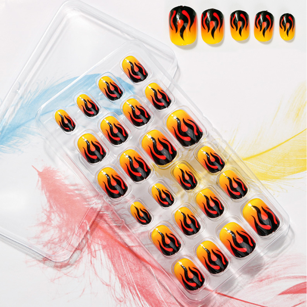 Bộ 24 Móng Tay Giả Họa Tiết Halloween Xinh Xắn Dễ Thương