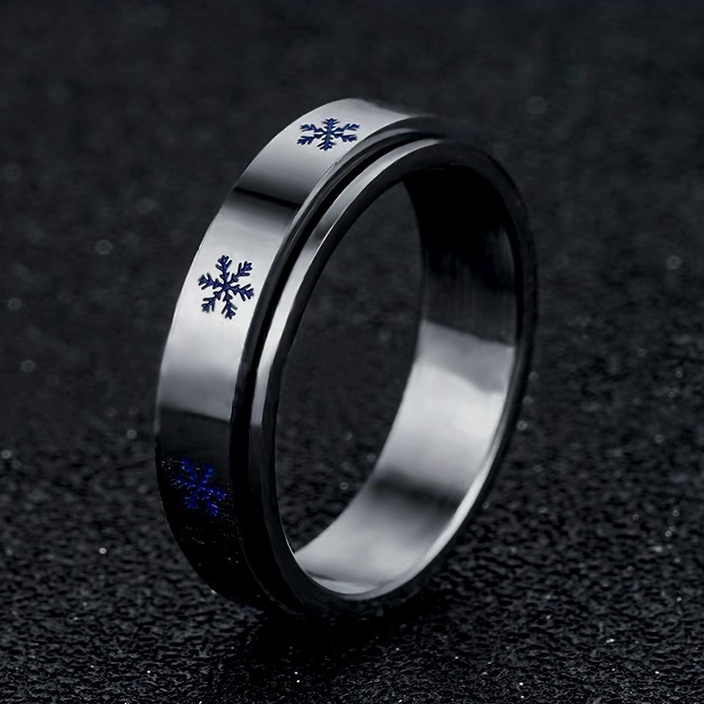 Nhẫn nam nữ tròn Unisex màu bạc Thời trang Kuu Studio chất liệu Titan đẹp đơn giản - Nhẫn Flake Ring