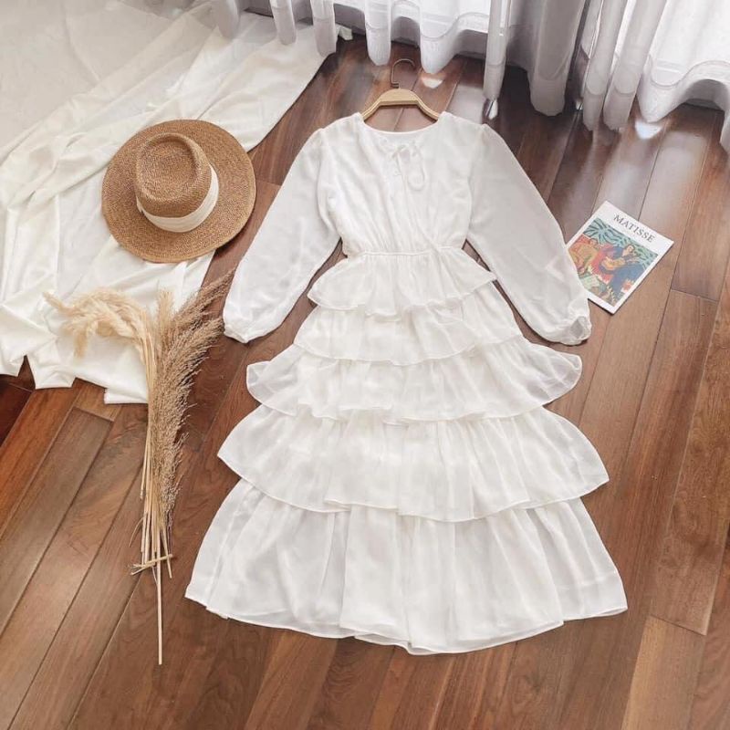Đầm maxi trắng voan tầng