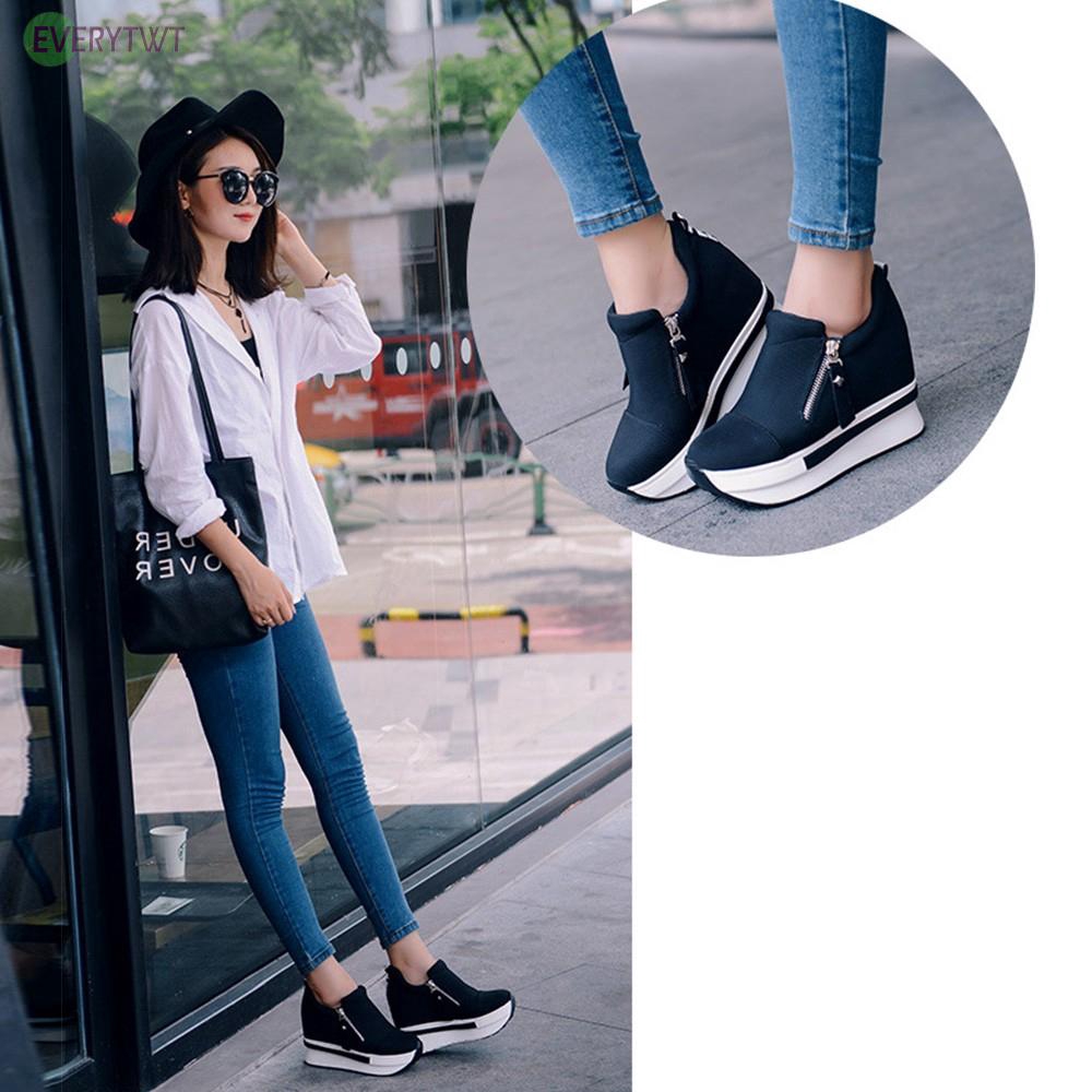 Giày slip on độn đế tăng chiều cao dành cho nữ