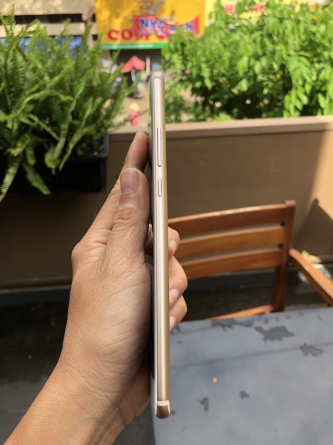 Điện thoại xiaomi mi max 2 cpu 8 nhân ram 4gb 64gb 2 sim màn hình khủng 6.44 inch | BigBuy360 - bigbuy360.vn