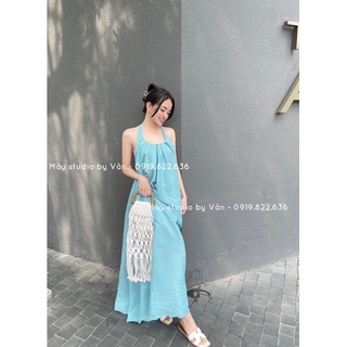 Đầm maxi cổ yếm hở lưng