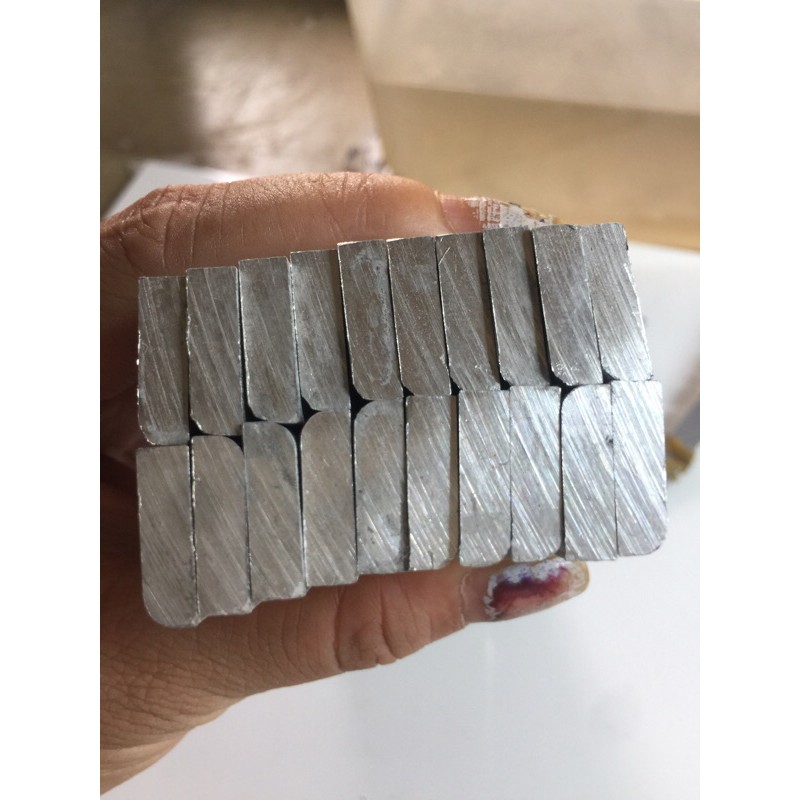 Ống cuốn mi khay L M