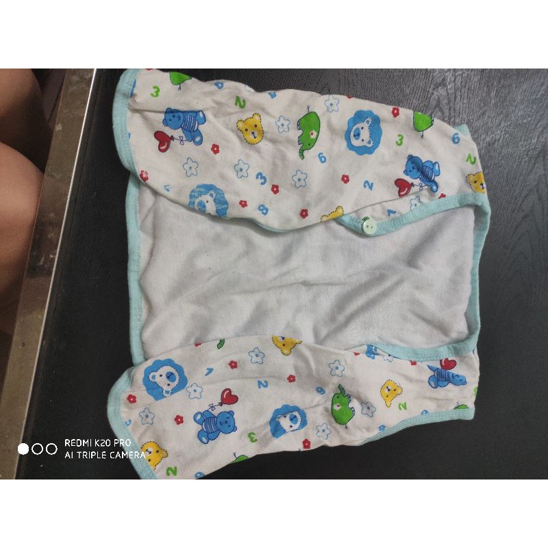 áo gile cho bé hoạ tiết siêu xinh