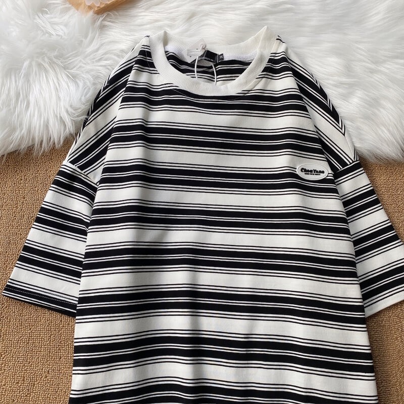 Aó thun tay lỡ kẻ ngang kiểu dáng hàn quốc form rộng unisex queenshop