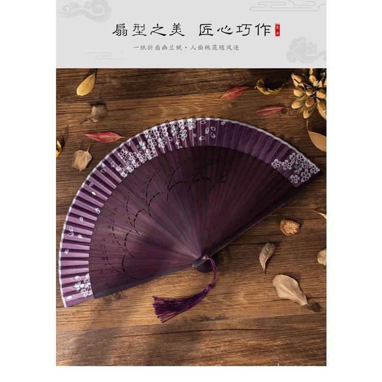 Quạt xếp phối tua rua phong cách Trung Hoa cổ điển nhiều màu sắc 4wi