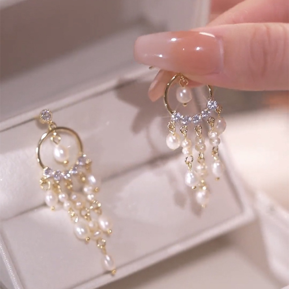 Khuyên Tai Dáng Dài Đính Ngọc Trai Sang Trọng Cho Nữ