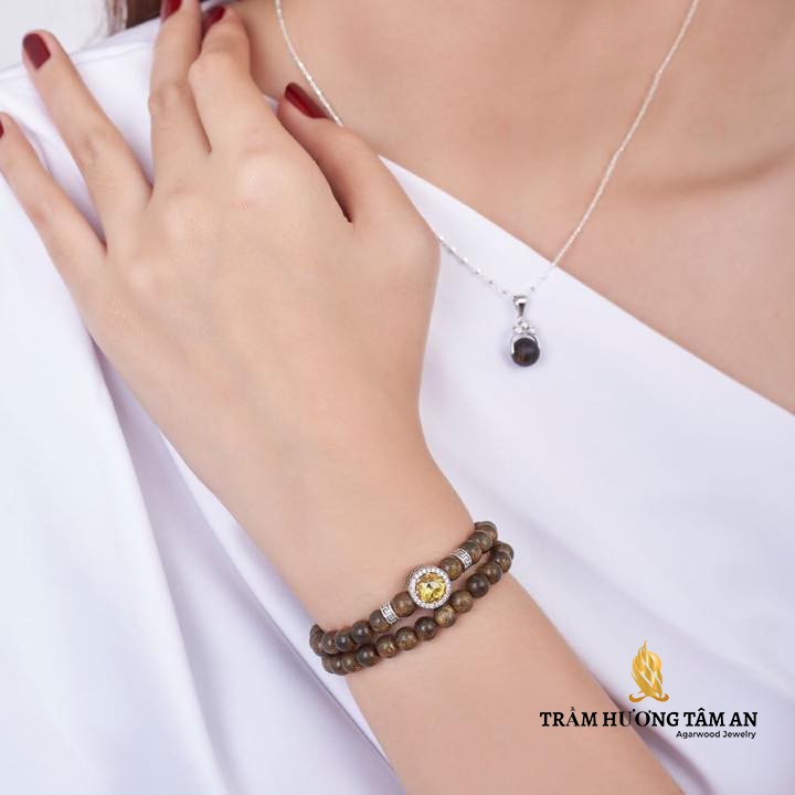 (SALE) CHUỖI HẠT VÒNG TAY TRẦM HƯƠNG MIX CHARM CỰC ĐẸP VÀ ĐẲNG CẤP