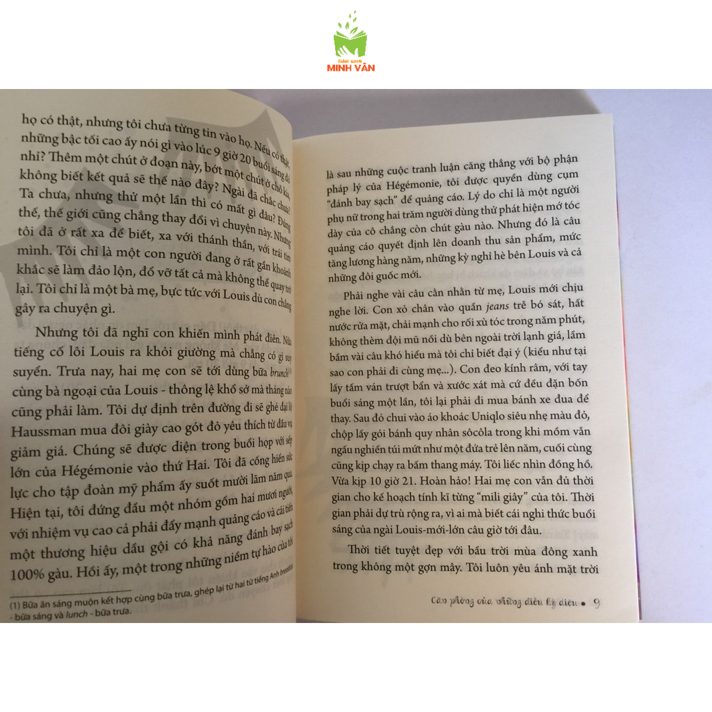 Sách - Căn Phòng Của Những Điều Kỳ Diệu