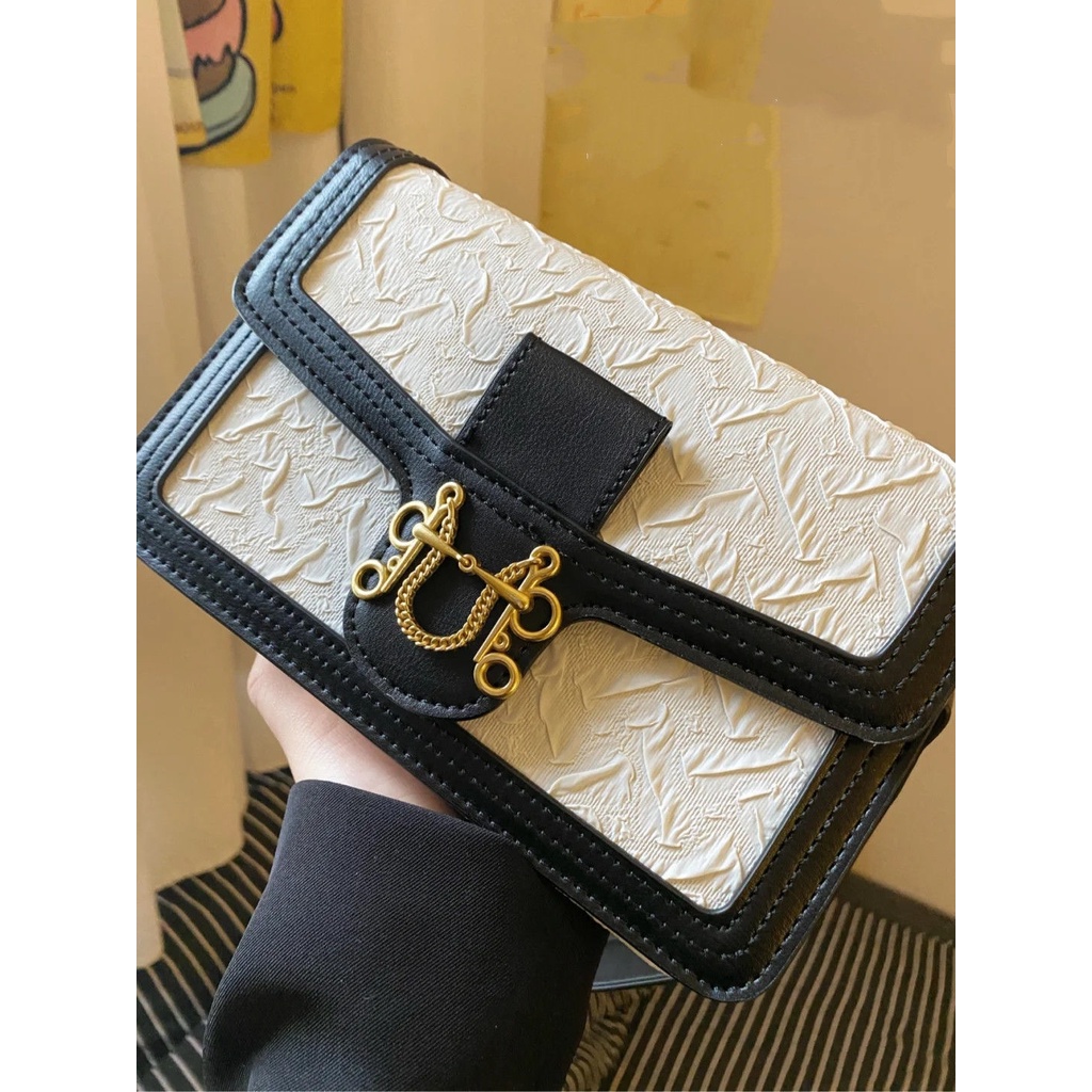 Túi Đeo Chéo Vuông Nhỏ Và Cao Cấp Phong Cách Phương Tây Sang Trọng 2021