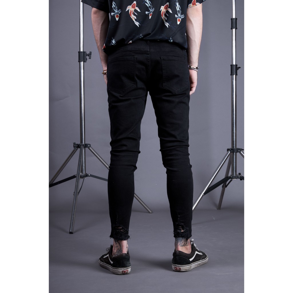 Quần ZOMBIE® Distressed Pants In Black | BigBuy360 - bigbuy360.vn