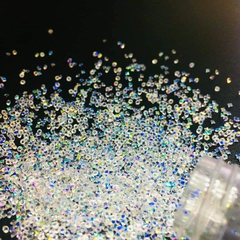 Đá rắc siêu sáng