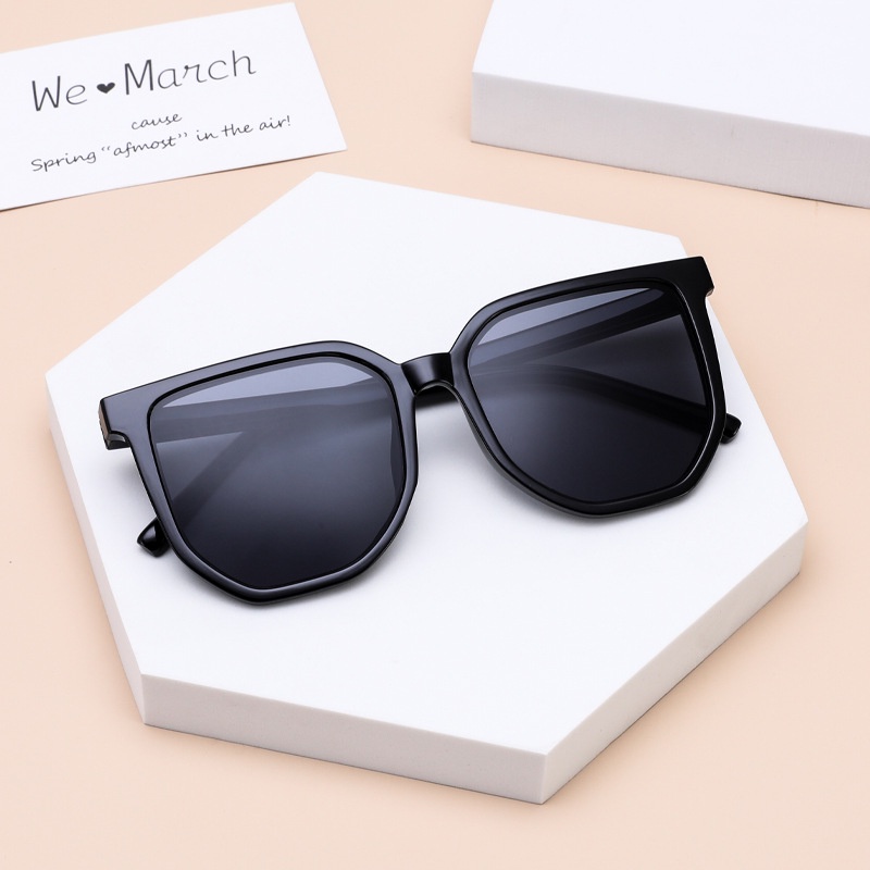 Kính Mát Gọng Vuông Cỡ Lớn Chống Tia UV Thời Trang