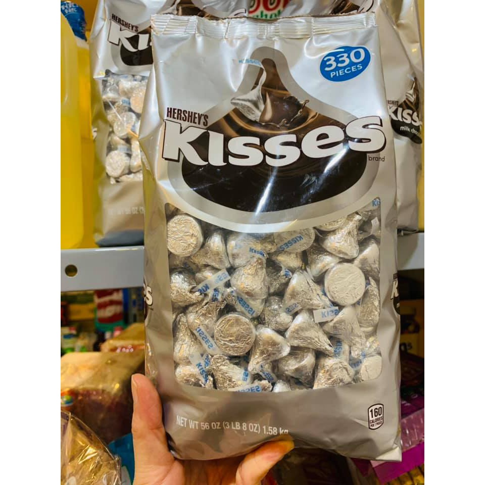 LẺ 300G TỪ TÚI LỚN KẸO SÔ CÔ LA HERSHEY'S KISSES 330 VIÊN - USA