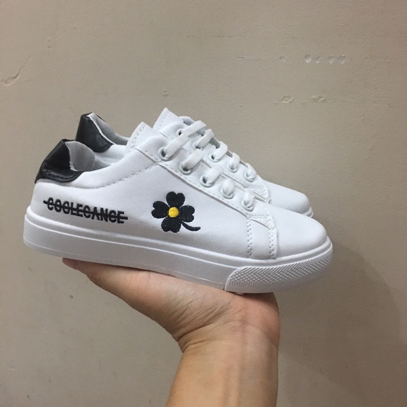 [Trắng COOL] Giày thể thao cho bé T28