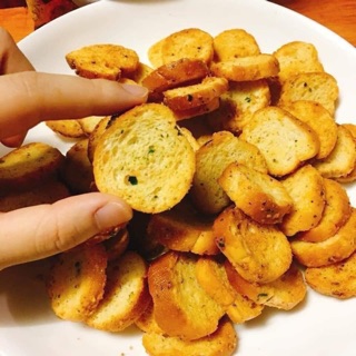 Bánh mì bơ tỏi Hàn quốc
