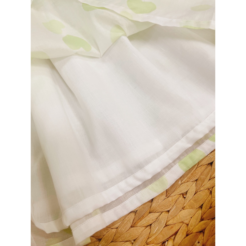 Đầm Sát Nách Nơ Cổ Họa Tiết Trai Tim Xanh Lá SoraChan - M082