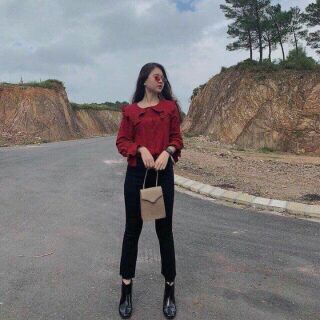 Áo sơ mi cổ bèo tiểu thư