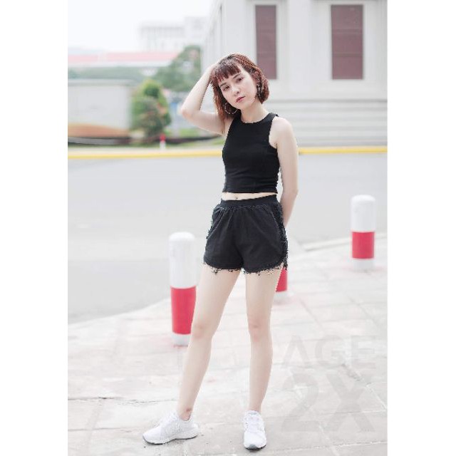 ÁO CROPTOP CUTOUT #AGE2X | BigBuy360 - bigbuy360.vn