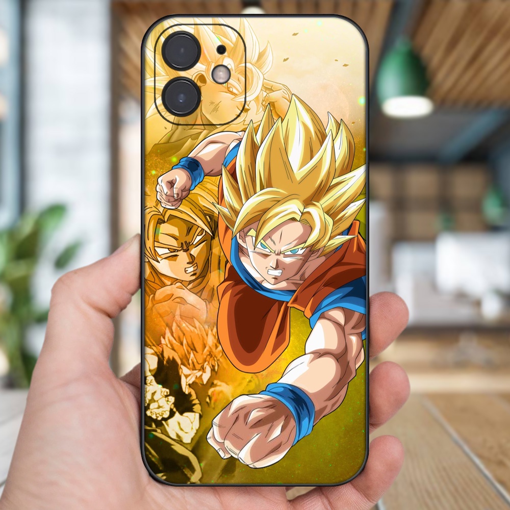Ốp lưng iPhone 12 dẻo đen cạnh vuông in hình Goku Dragon Ball