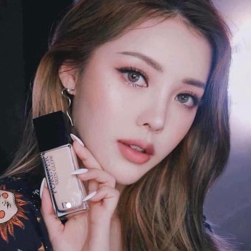 Kem nền Dior Forever Skin Glow Foundation