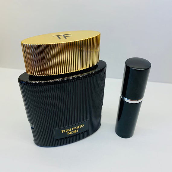 박찬열 - 𝗣𝗲𝗿𝗳𝘂𝗺𝗶𝘀𝘁® Nước hoa dùng thử Tom Ford Noir pour femme