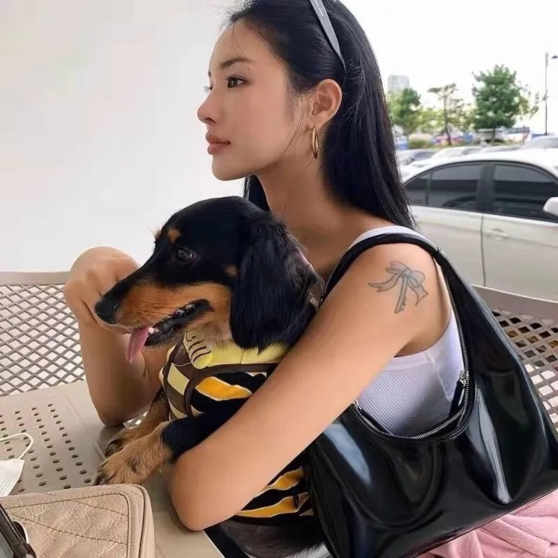 Túi đeo dưới cánh tay Bằng Da Bóng Màu Trơn Thời Trang Cho Nữ