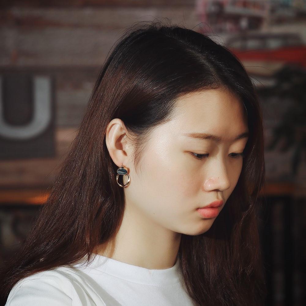 Bông Tai Acrylic Hình Tròn Thiết Kế Đục Lỗ Độc Đáo Thời Trang Mùa Hè