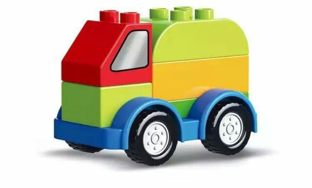 Xe lắp ráp sáng tạo cho bé