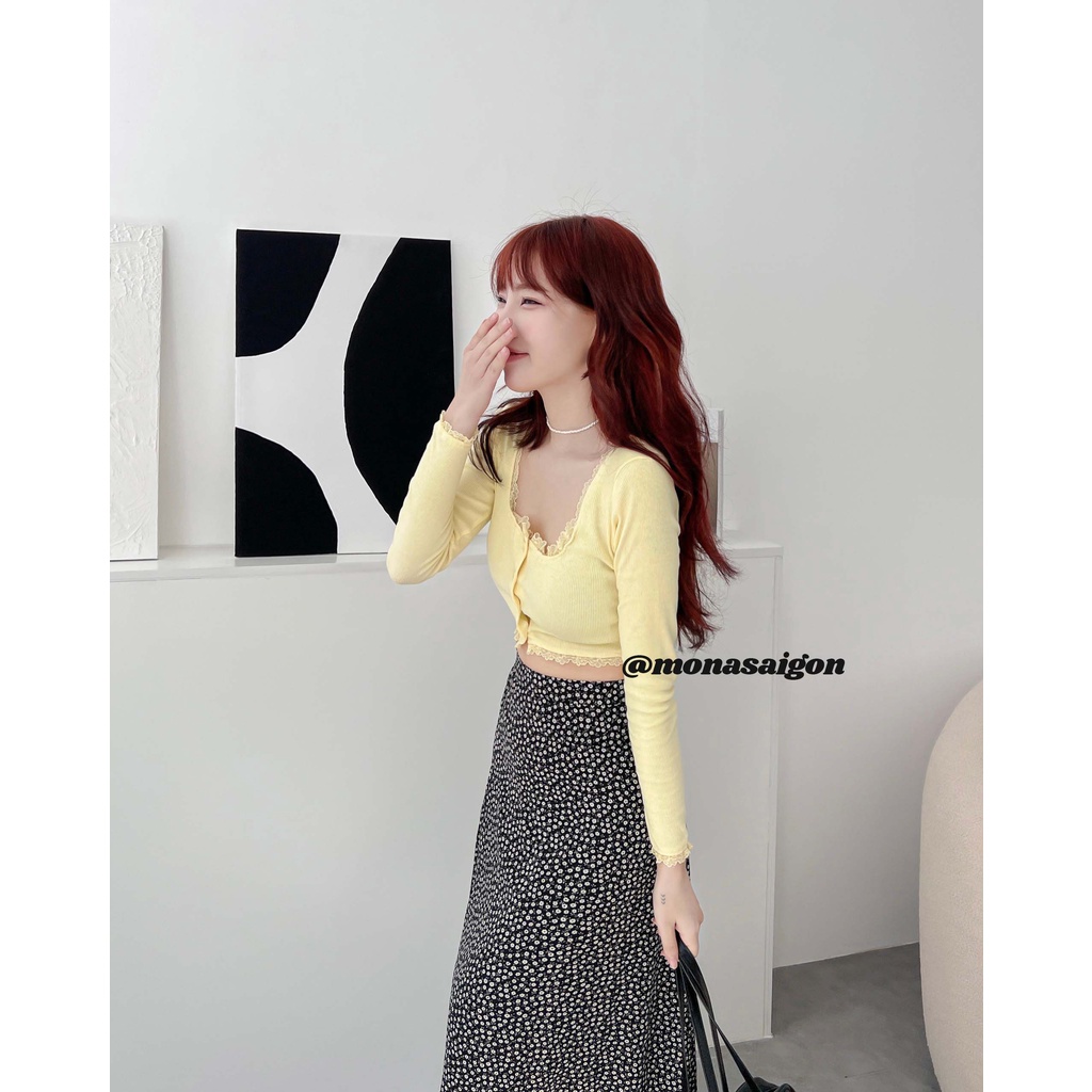 MONÁ - Áo croptop tay dài cài khuy phối ren - WENDY TOP