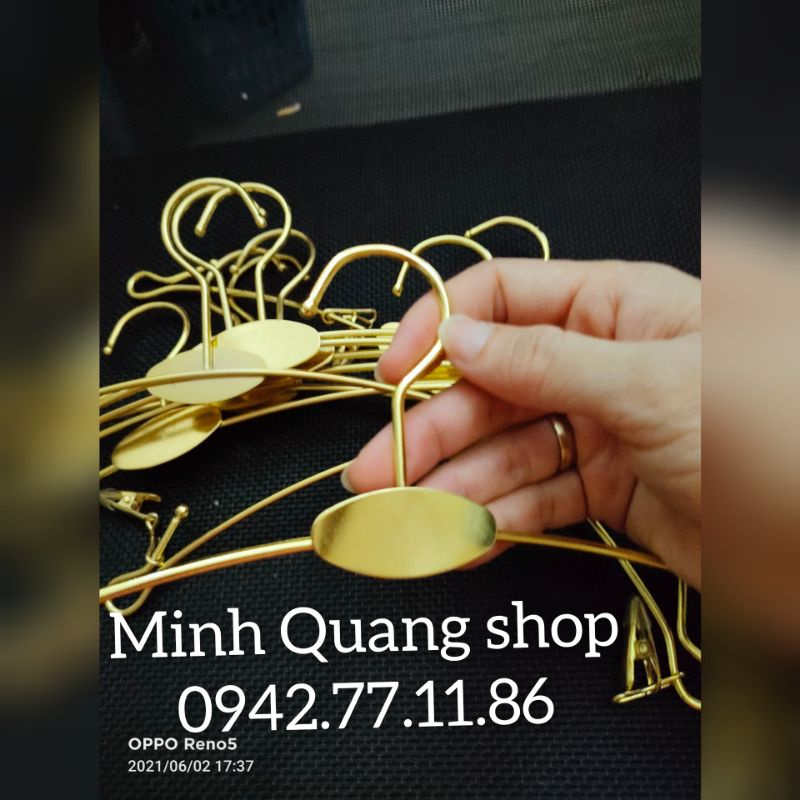 kẹp đồ lót-móc kẹp đồ lót mạ vàng dùng cho shop thời trang