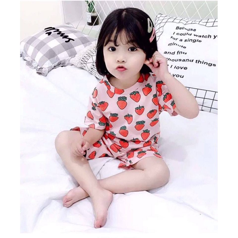SÉT BỘ THUN BÉ GÁI TRÁI DÂU