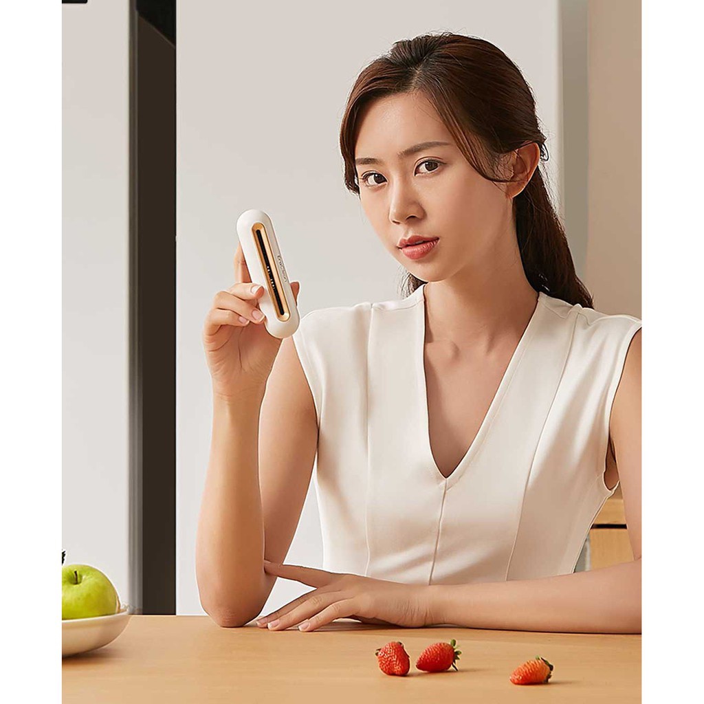 Máy khử mùi tủ lạnh EraClean CW-B01