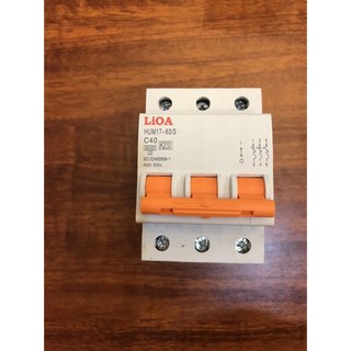 Cầu dao tự động APTOMAT 3 cực LIOA