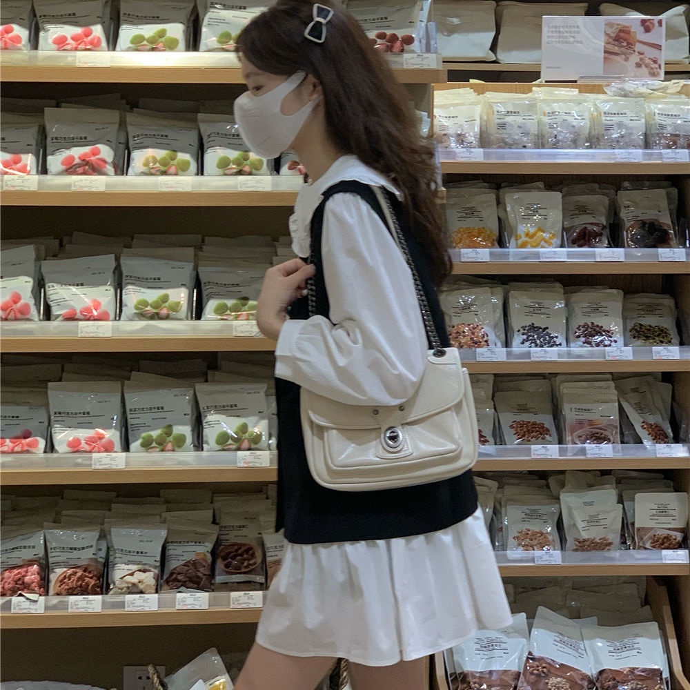 Đầm Tay Dài Cổ Búp Bê Mới