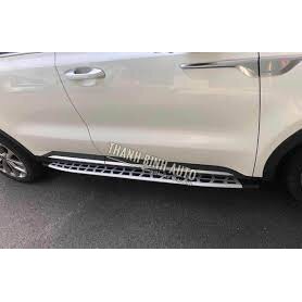 Bậc lên xuống Kia Sorento 2021