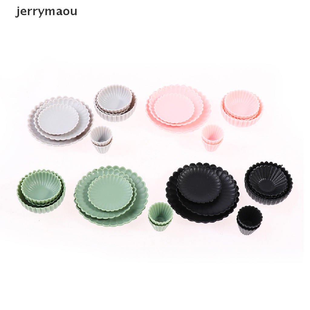 Bộ 8 Món Đồ Nội Thất mini Tỉ Lệ 1: 6 Trang Trí Nhà Búp Bê
