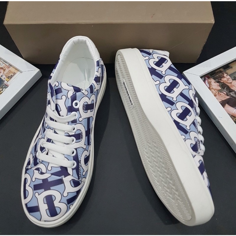 Giầy thời trang có hoạ tiết vân logo ba mầu trắng đen xanh, Giầy nam buộc dây phong cách trẻ trung btshop từ 38 đến 42