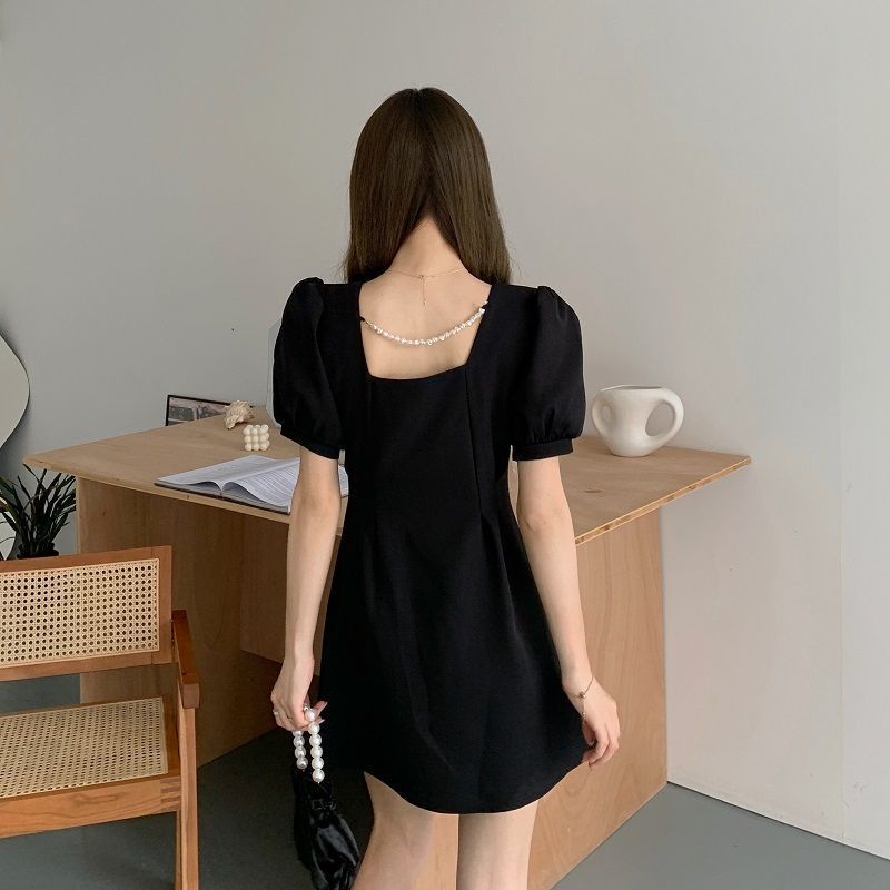 Đầm Đen Nhỏ Ôm Dáng Phong Cách Hepburn Thời Trang Mùa Hè Mới