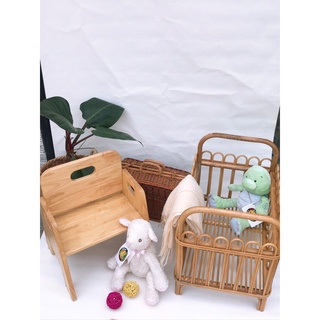 Ghế Cho Bé Bằng Mây Và Gỗ - Có Thể Dùng Cho bé Ngồi Chơi, Ngồi Ăn Hay Học Bài Rất Tiện Dụng